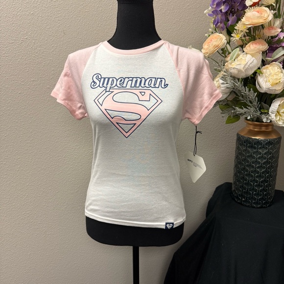 DC Comics Tops - NWT Women’s Superman Pink Logo Graphic Tee Raglan T-Shirt Large DC Comics